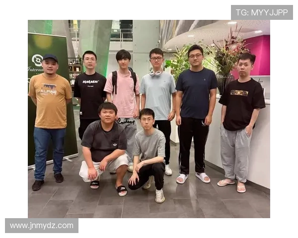 DOTA2分析:深入探讨RNG战队在战术灵活性上的优势与表现 DOTA2分析:深入探讨RNG战队在战术灵活性上的优势与表现