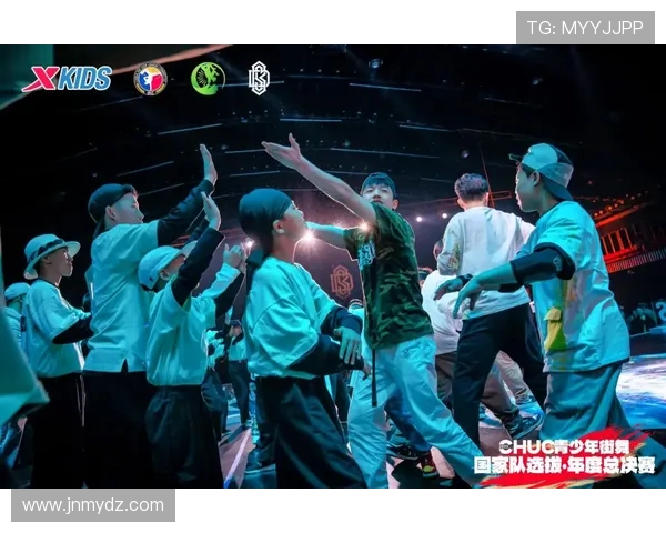 北京街舞队在世界攀岩锦标赛中的拼搏历程与梦想追逐