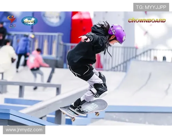 南京滑板队的耐力挑战与成长之路探秘