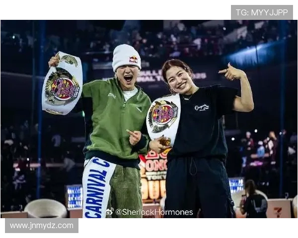 杭州街舞队荣登街舞状态排行榜第一名引领潮流风尚