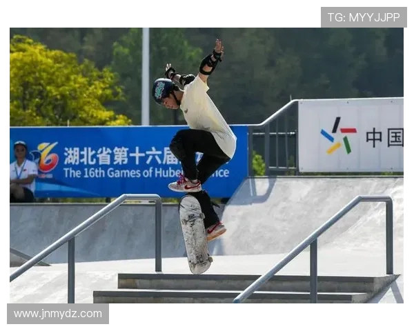 武汉滑板队转型之路：成就与挑战并存的成长故事