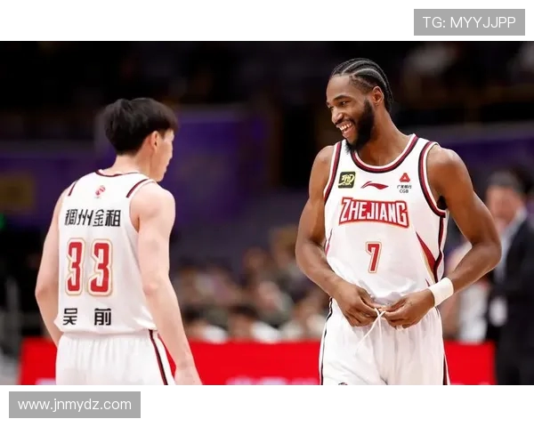 2015年骑士与开拓者激战回顾:一场精彩绝伦的篮球对决与历史瞬间 2015年骑士与开拓者激战回顾:一场精彩绝伦的篮球对决与历史瞬间