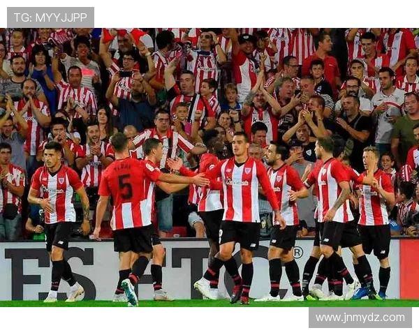 卡塔赫纳迎战巴塞罗那争夺西甲联赛关键三分之战