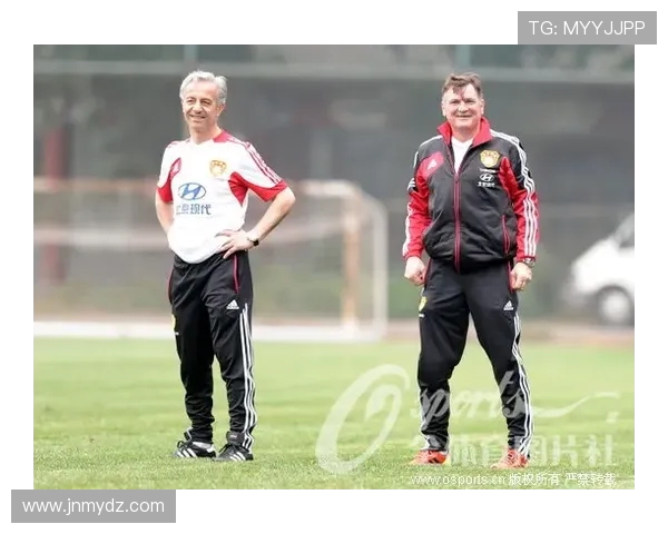 意大利足球强势出击爱沙尼亚能否迎头赶上挑战之路 意大利足球强势出击爱沙尼亚能否迎头赶上挑战之路