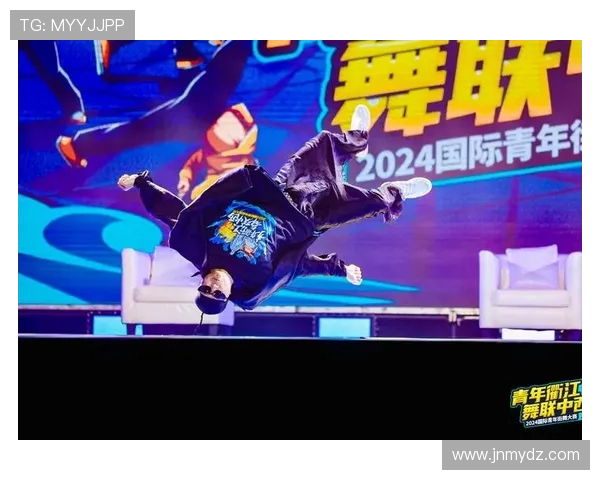 全国街舞大赛点评聚焦北京飞盘队展现力量与激情的精彩表现 全国街舞大赛点评聚焦北京飞盘队展现力量与激情的精彩表现