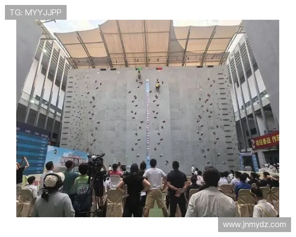 南京攀岩队的阵地战揭秘:探索攀岩热点与团队精神的结合 南京攀岩队的阵地战揭秘:探索攀岩热点与团队精神的结合