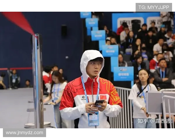 广州攀岩队在极限运动世界杯中以59分稳居积分榜首位